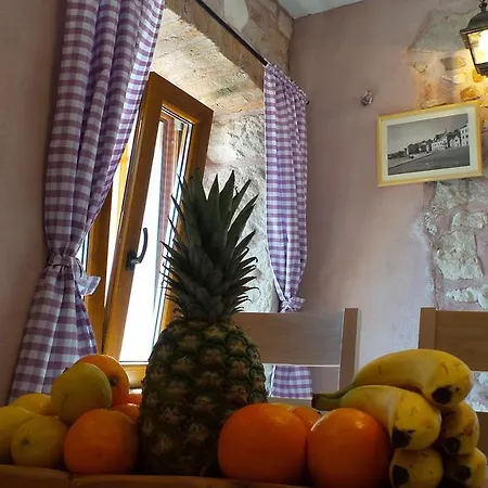 Apartments Dvor Rogoznica  Room photo