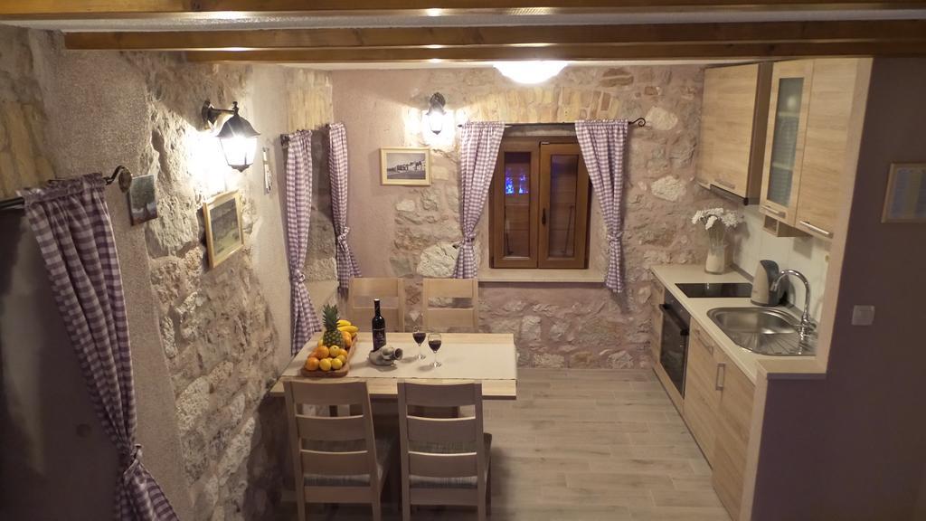 Dvor Apartment
