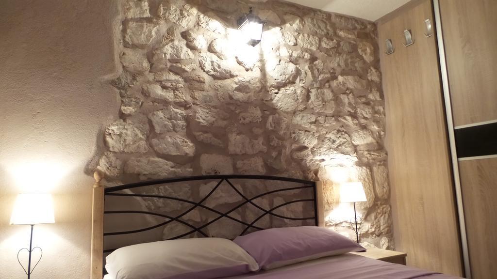 Apartment Dvor